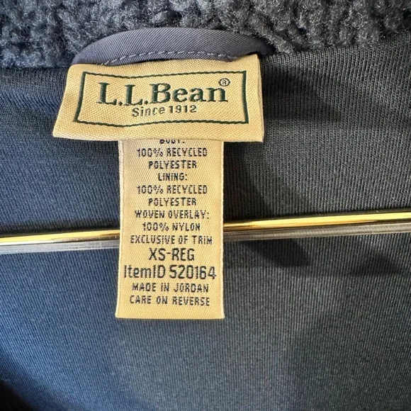 L.L. Bean Women's Plush Teddy Jacket in Navy Blue - Picture 2 of 4